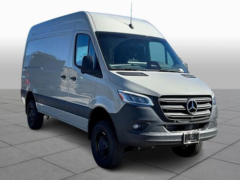 New 2026 Mercedes-Benz Sprinter 2500 image 2