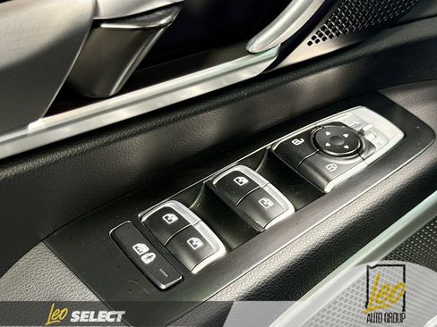 Used 2021 Kia Telluride S FWD image 19