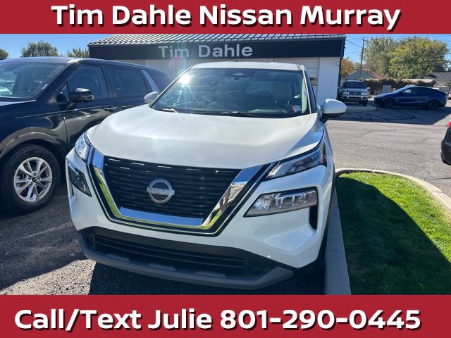 Used 2023 Nissan Rogue SV AWD/4WD image 5