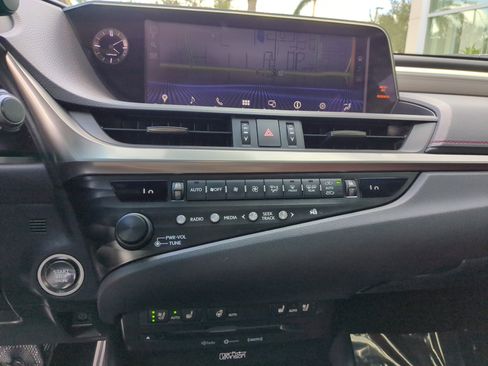 Used 2020 Lexus ES 350 F Sport image 19