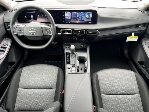 New 2026 Nissan Sentra SV image 9