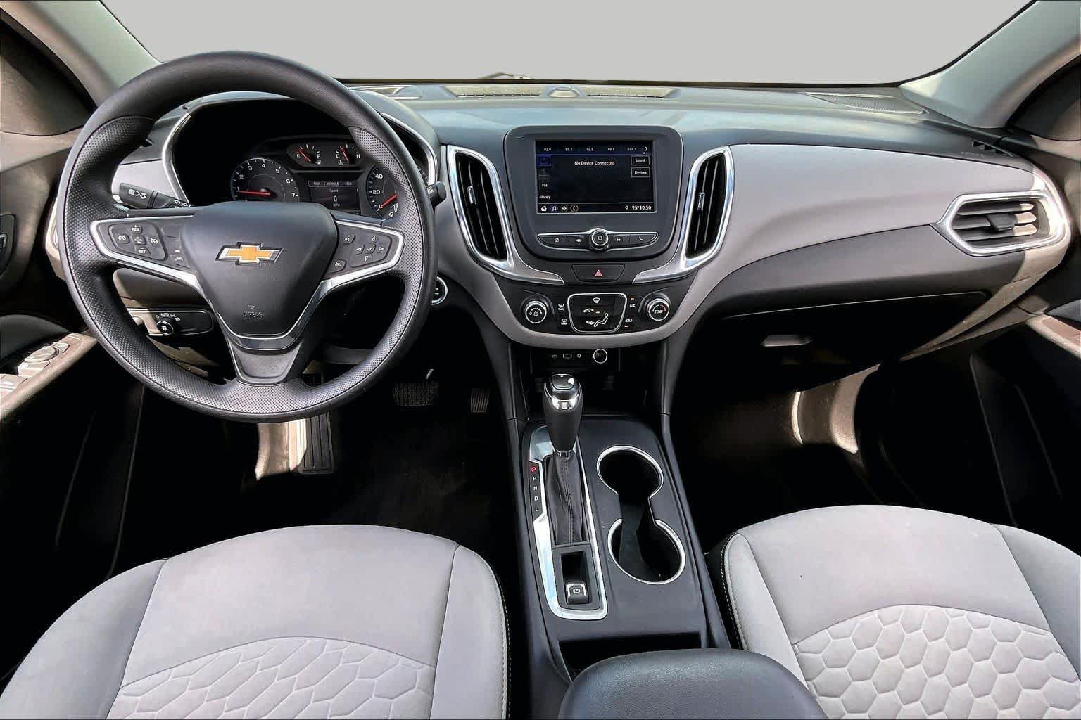 Used 2020 Chevrolet Equinox LS FWD image 13
