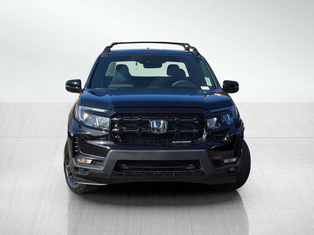 Used 2025 Honda Ridgeline Black Edition image 3