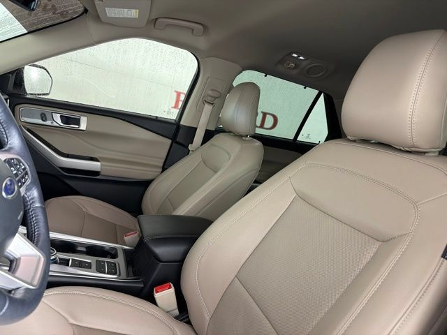 Used 2023 Ford Explorer Limited RWD image 19