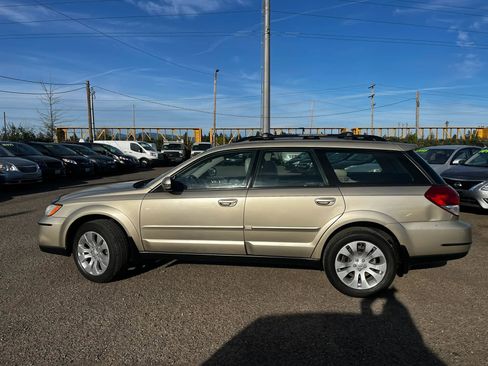 Used 2008 Subaru Outback 3.0R L.L. Bean AWD/4WD image 6