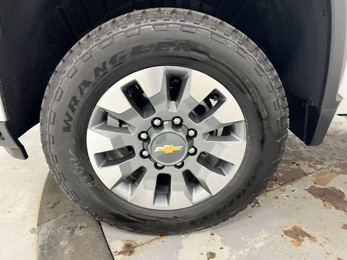 New 2026 Chevrolet Silverado 2500 LT AWD/4WD image 21