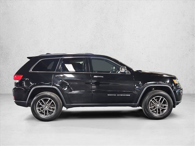 Used 2017 Jeep Grand Cherokee Limited AWD/4WD image 4