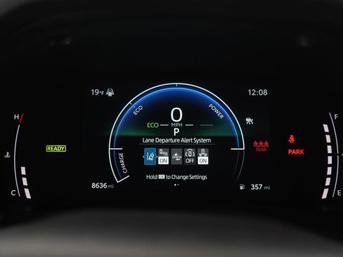 Used 2025 Toyota Camry SE w/ Multimedia Upgrade Package image 26