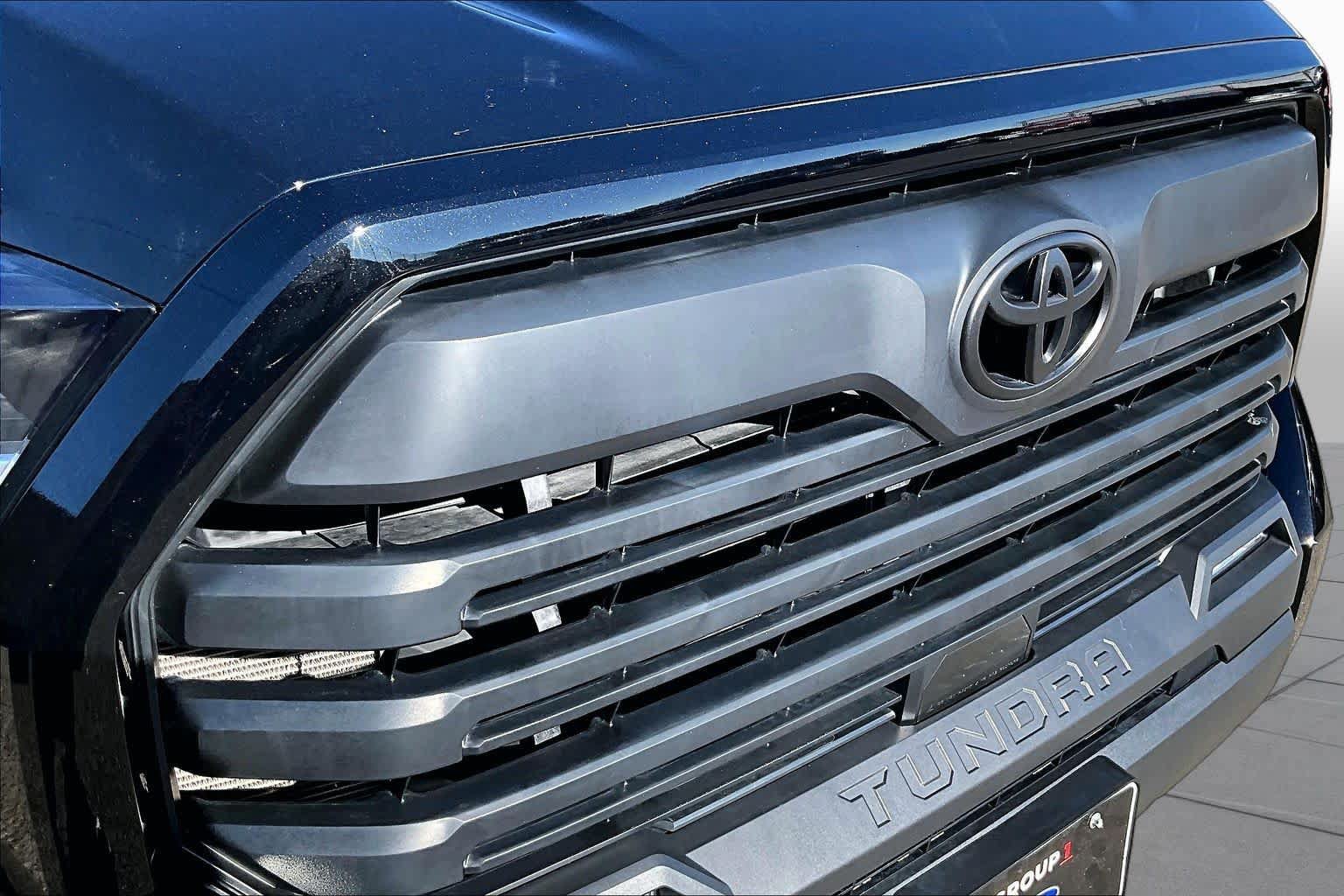 Used 2023 Toyota Tundra SR5 AWD/4WD image 30