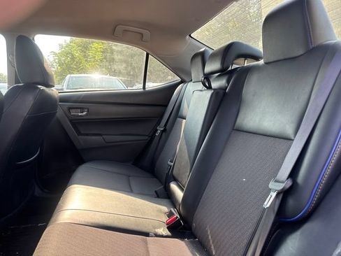 Used 2017 Toyota Corolla SE w/ Carpet Mat Package (TMS) FWD image 11
