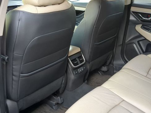 Used 2020 Subaru Outback Limited image 19