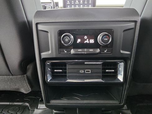 New 2026 GMC Hummer EV SUV image 17