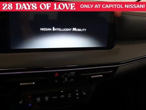 New 2025 Nissan Kicks SR w/ SR Premium Package image 17