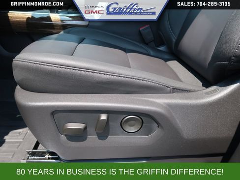 New 2026 GMC Sierra 1500 Elevation w/ Elevation Premium Package AWD/4WD image 9