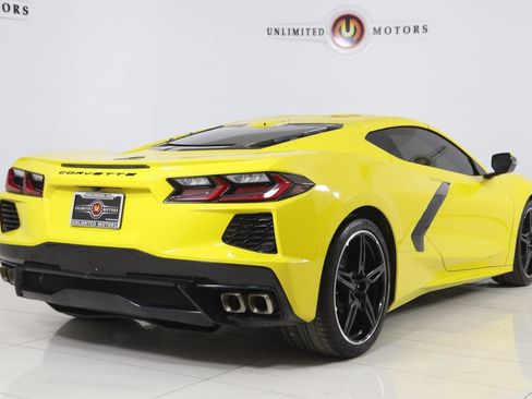 Used 2025 Chevrolet Corvette Stingray Premium Cpe w/ Stealth Interior Trim Package image 3