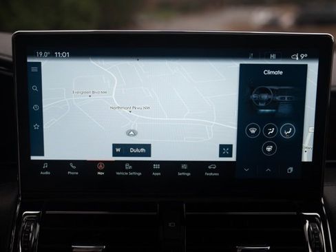 Used 2023 Lincoln Navigator Reserve w/ Equipment Group 201A image 30