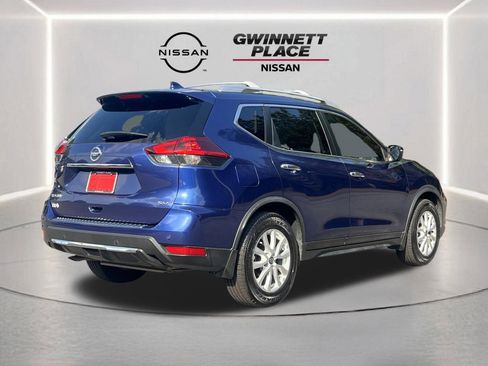 Used 2019 Nissan Rogue SV FWD image 24