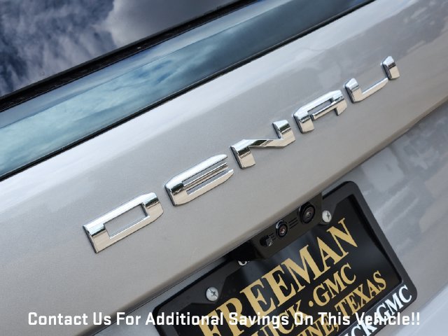 New 2027 GMC Yukon Denali Ultimate w/ LPO, Floor Liner Package AWD/4WD image 8