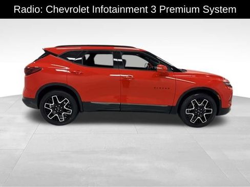 Used 2023 Chevrolet Blazer RS w/ Enhanced Convenience Package image 7