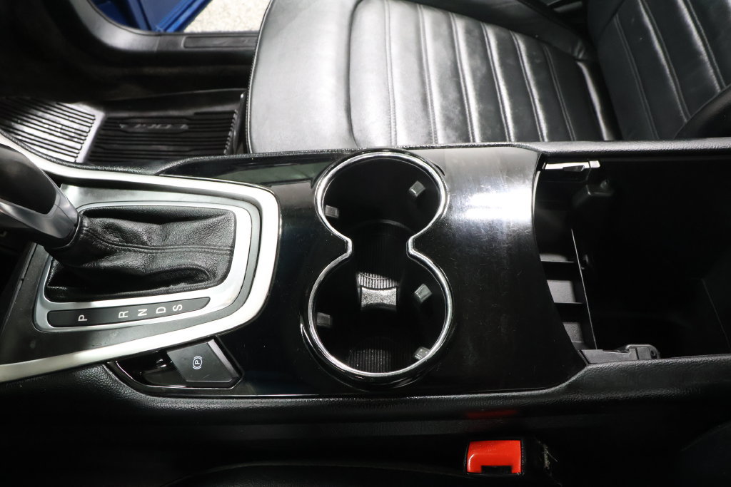 Used 2018 Ford Edge SEL w/ Equipment Group 201A FWD image 19