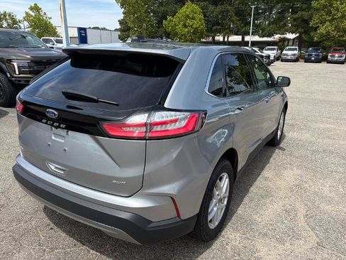 Certified 2024 Ford Edge SEL AWD/4WD image 5