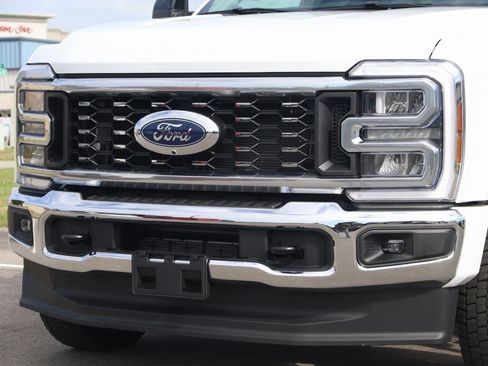 Used 2025 Ford F450 Lariat image 76