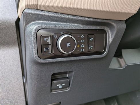 Certified 2023 Ford Bronco Wildtrak image 14