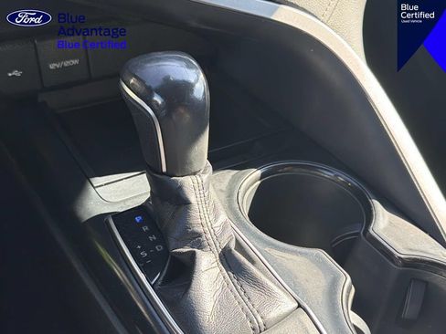 Used 2020 Toyota Camry SE FWD image 26