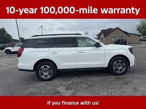 Used 2025 Ford Expedition Active RWD image 15