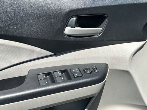Used 2014 Honda CR-V LX image 16