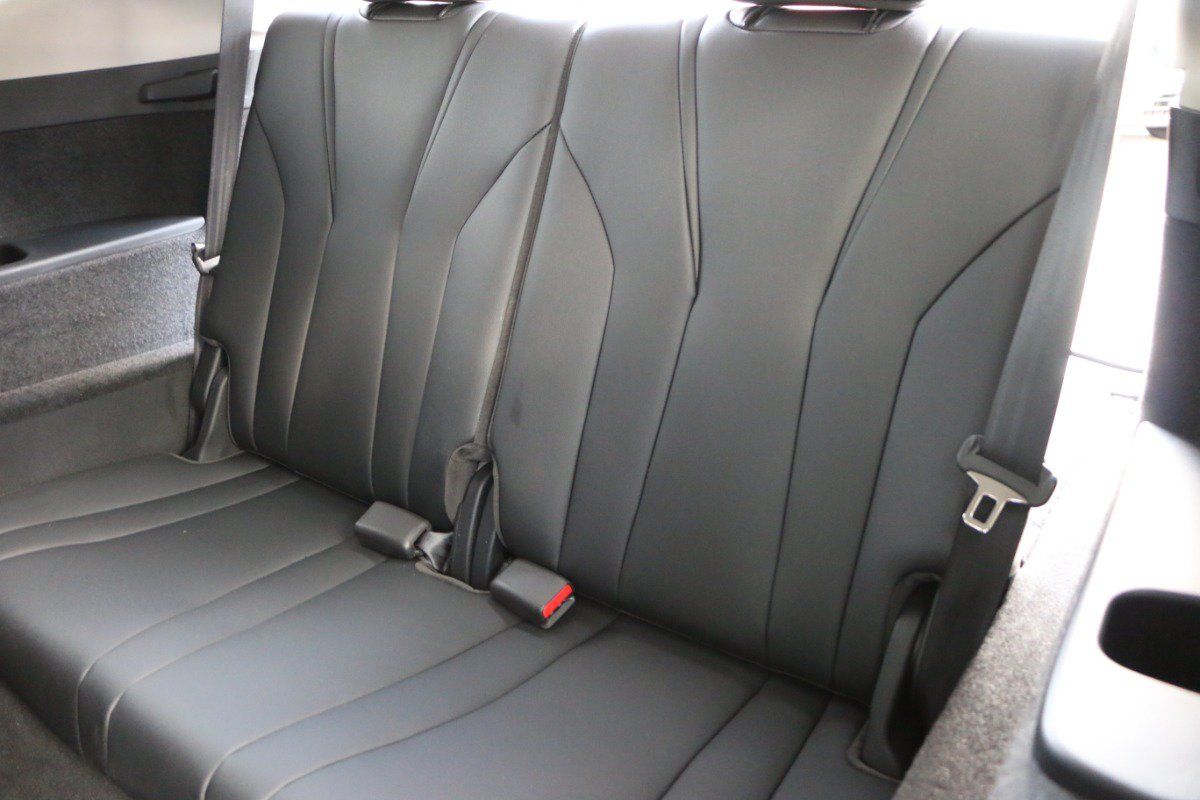 Used 2025 Acura MDX SH-AWD image 35