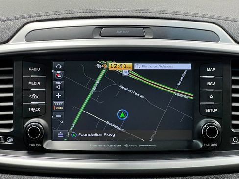 Used 2019 Kia Sorento EX w/ EX Touring Package AWD/4WD image 11
