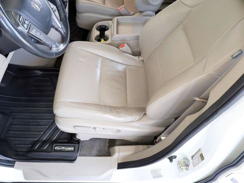 Used 2015 Honda Odyssey EX-L image 44