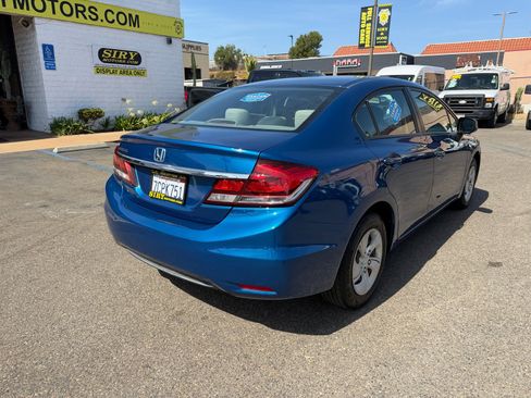 Used 2013 Honda Civic LX image 3