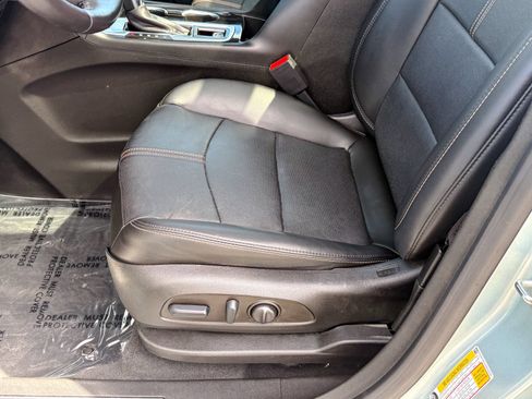 Certified 2022 Chevrolet Equinox Premier AWD/4WD image 21