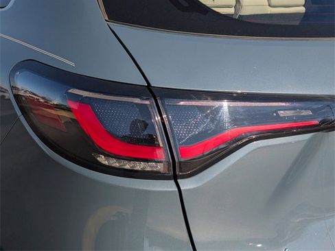 Used 2025 Honda HR-V LX image 11