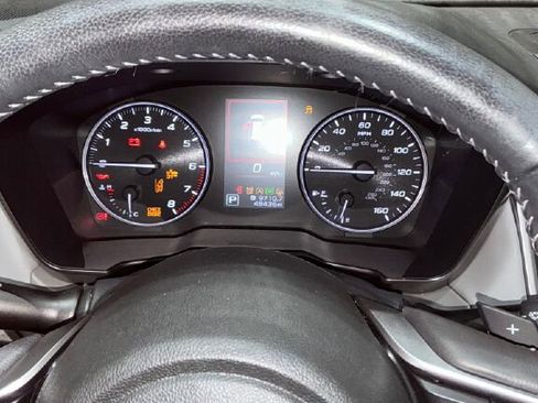 Used 2021 Subaru Outback Limited image 5