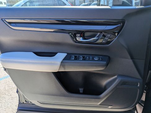 Certified 2025 Honda CR-V EX-L image 9