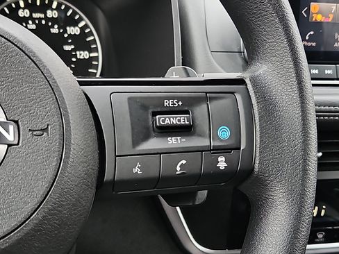 Certified 2023 Nissan Rogue SV image 20