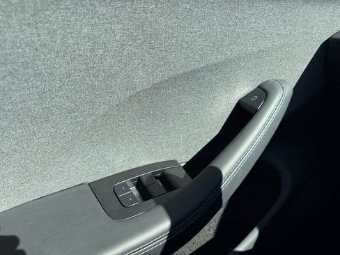 Used 2024 Tesla Model 3 Long Range RWD image 17