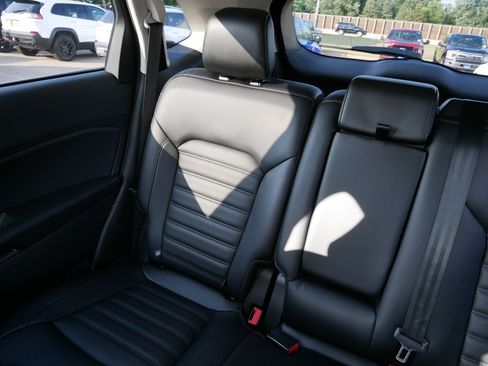 Used 2021 Ford Edge SEL AWD/4WD image 12