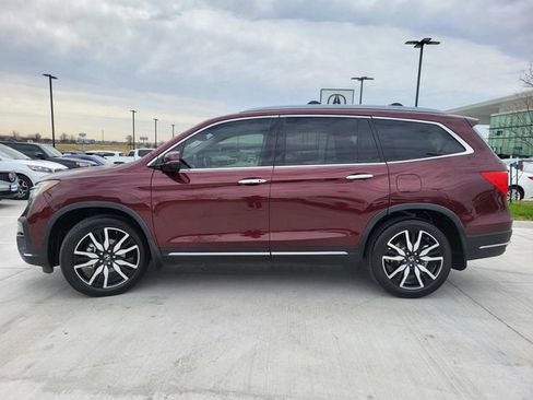 Used 2020 Honda Pilot Touring image 3