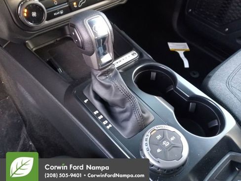 New 2025 Ford Bronco 4-Door image 18