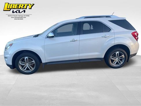 Used 2016 Chevrolet Equinox LTZ w/ Enhanced Convenience Package image 4