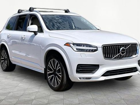 Used 2021 Volvo XC90 T5 Momentum w/ Advanced Package image 1