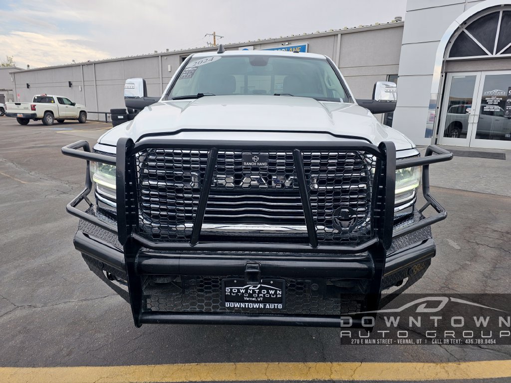 Used 2024 RAM 2500 Laramie AWD/4WD image 8