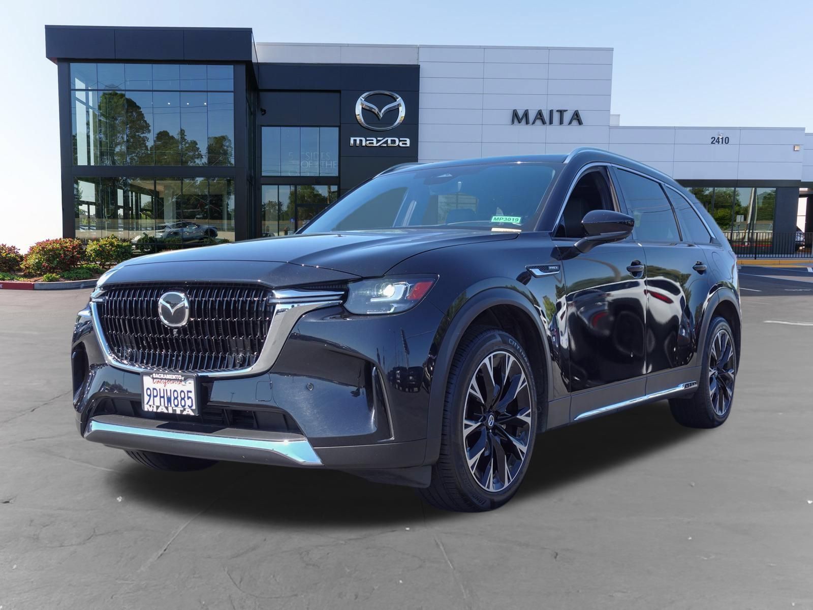 Certified 2024 MAZDA CX-90 Plug-In Hybrid w/ Premium Plus AWD/4WD image 9