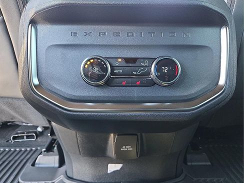 New 2026 Ford Expedition Platinum w/ Stealth Appearance Package image 13