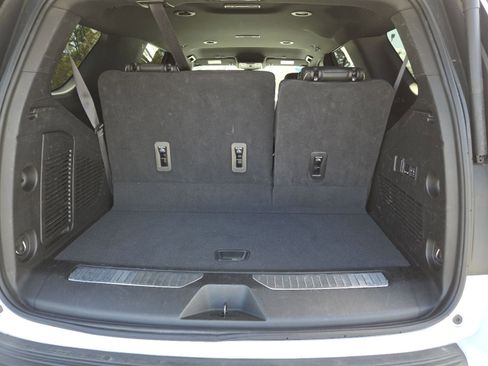 Used 2024 Chevrolet Tahoe Premier image 22