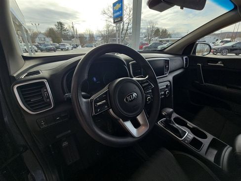 Used 2021 Kia Sportage LX image 10
